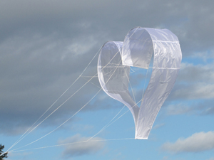 white heart kite